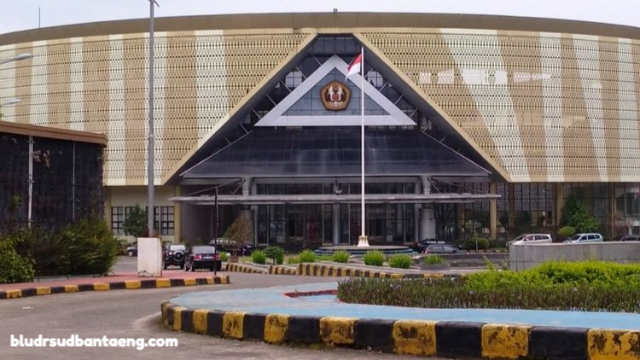 Informasi Profil Universitas Padjadjaran Bandung